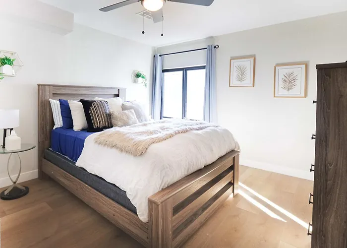Holiday home Retreat Near Asu & Mill Ave Tempe