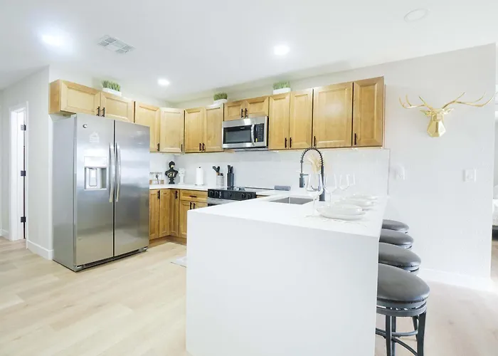 Retreat Near Asu & Mill Ave